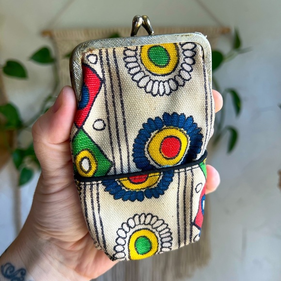 Vintage Canvas Coin Purse 70s Mod Floral Kiss Lock Wallet Boho Retro Pouch Bag - Picture 1 of 10
